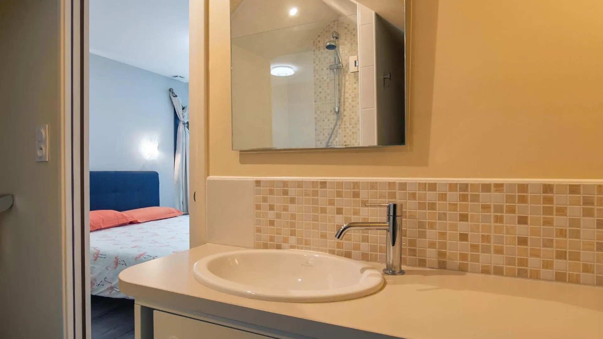 Apartment Les Chardons Bleus 2 - Brp205 By Interhome ブリニョガン・プラージュ 0*,  フランス
